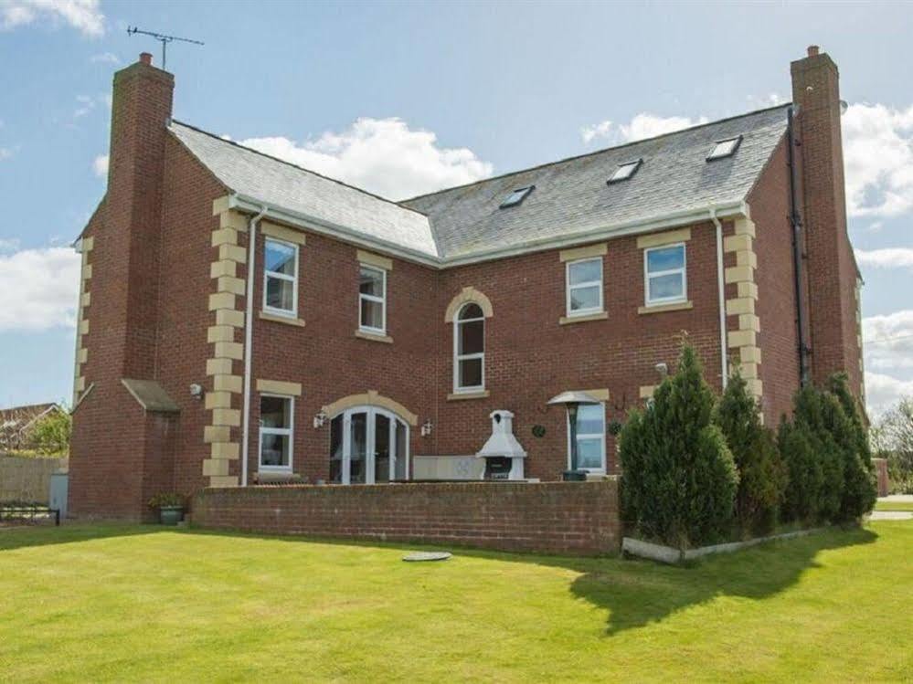 Carr Villa Dinnington Exterior foto